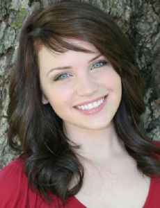 Lindsay Pearce