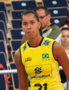 Juliana Nogueira
