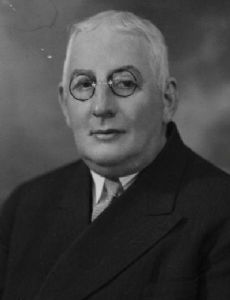 Pierre Bertrand (politician)