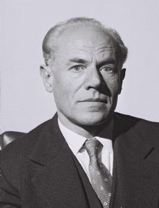 Shmuel Mikunis