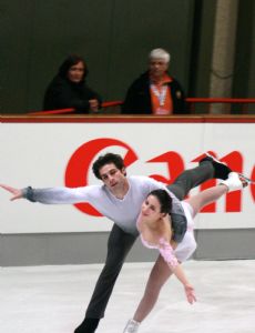 Lindsay Davis (figure skater)