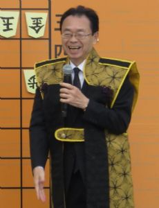 Kazuo Azuma