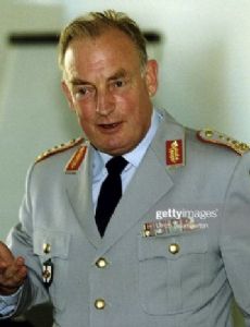 Hans-Peter von Kirchbach
