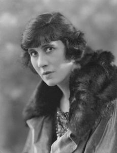 Hilda Moore