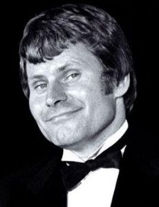 Bruce Glover