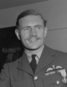 Robert Bateson (RAF officer)