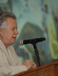 José Sacal