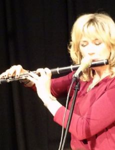 Muireann Nic Amhlaoibh