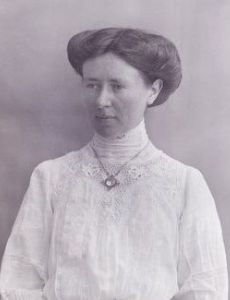 Lillian Dove-Willcox