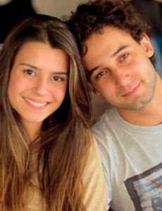 Rafael Almeida and Fabiana Motta