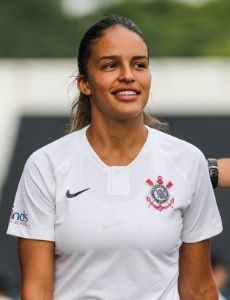 Gabi Nunes