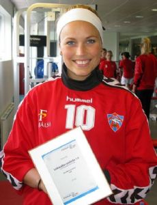 Dóra María Lárusdóttir