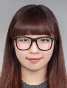 Kim Seon-yeong (curler)