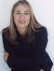 Perla Farías