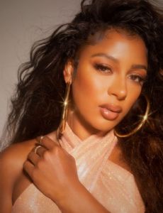 Victoria Monét