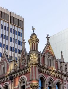 Beehive Corner