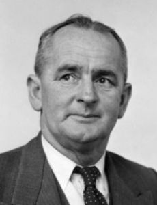 Douglas Carter