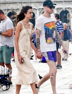 Margaret Qualley and Pete Davidson
