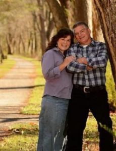 Kelly Jo Bates and Gil Bates