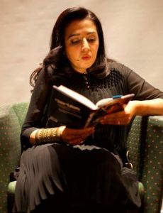 Mahmona Khan