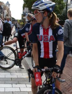Katie Hall (cyclist)