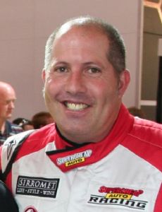 Paul Morris (racing driver)