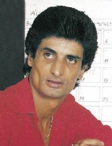 Zohar Argov