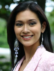 Anna Theresa Licaros