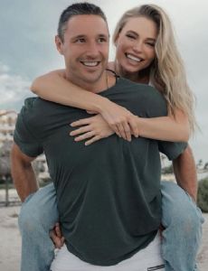 Ilya Kovalchuk and Nicole Andrazajtis