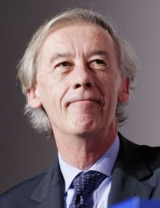 Axel Poniatowski