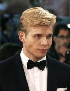 Daniel Horvath (actor)