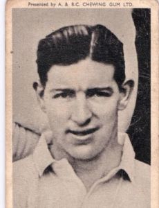 Roy Clarke (footballer)