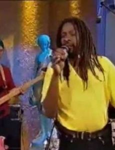 Tony Ray (reggae musician)