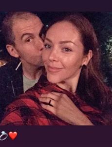 Erika de la Rosa and Omar Álvarez (esposo/pareja)