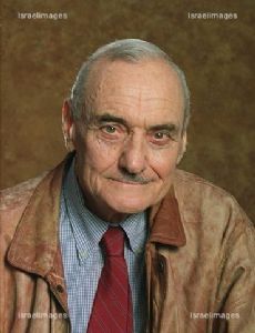 Aharon Amir