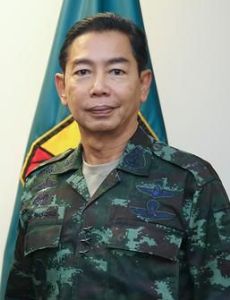 Apirat Kongsompong