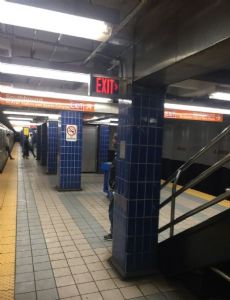 Ellsworth–Federal station