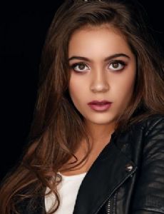 Emmy Perry