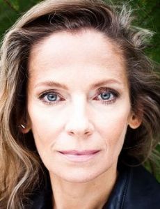 Joanna Bator