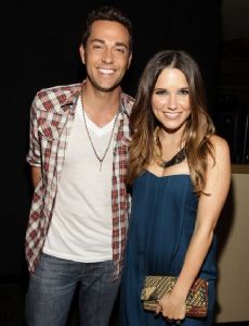 Sophia Bush and Zachary Levi