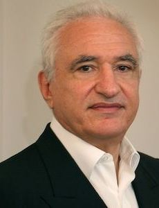 Ely Calil