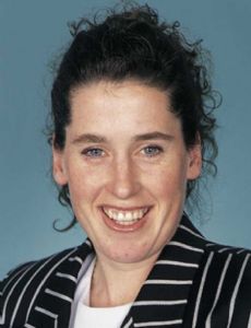 Helen Watson (cricketer)
