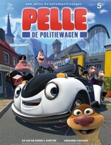 Pelle Politibil går i vannet