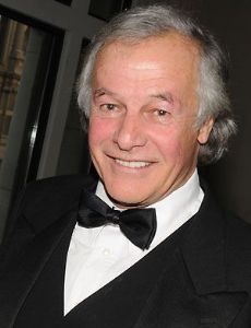 Yves Corbeil
