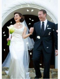 Nazanin Afshin-Jam and Peter MacKay