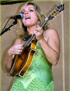 Rhonda Vincent