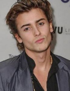Elijah Rowen