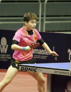 Feng Yalan