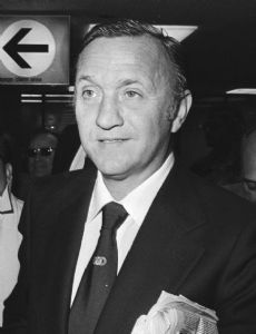 José Santamaría