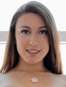 Lexis Marie